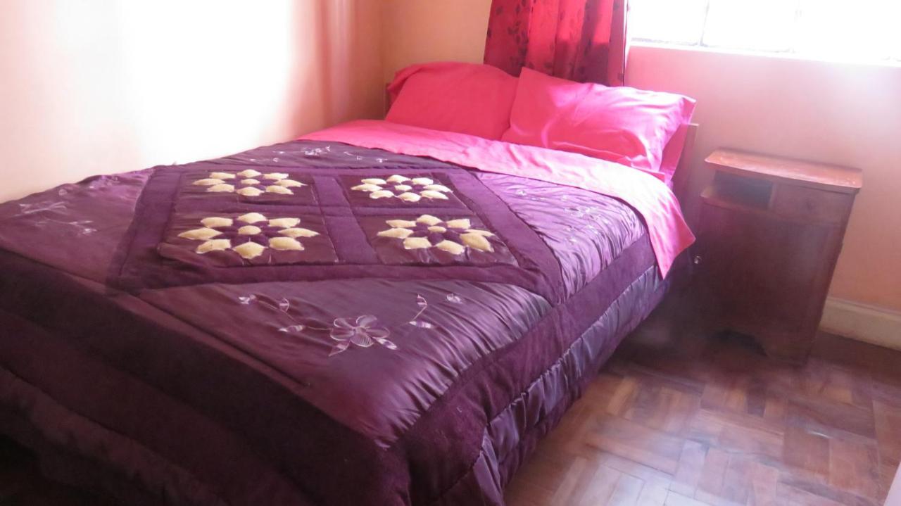 Tinki Hostel Cusco Luaran gambar